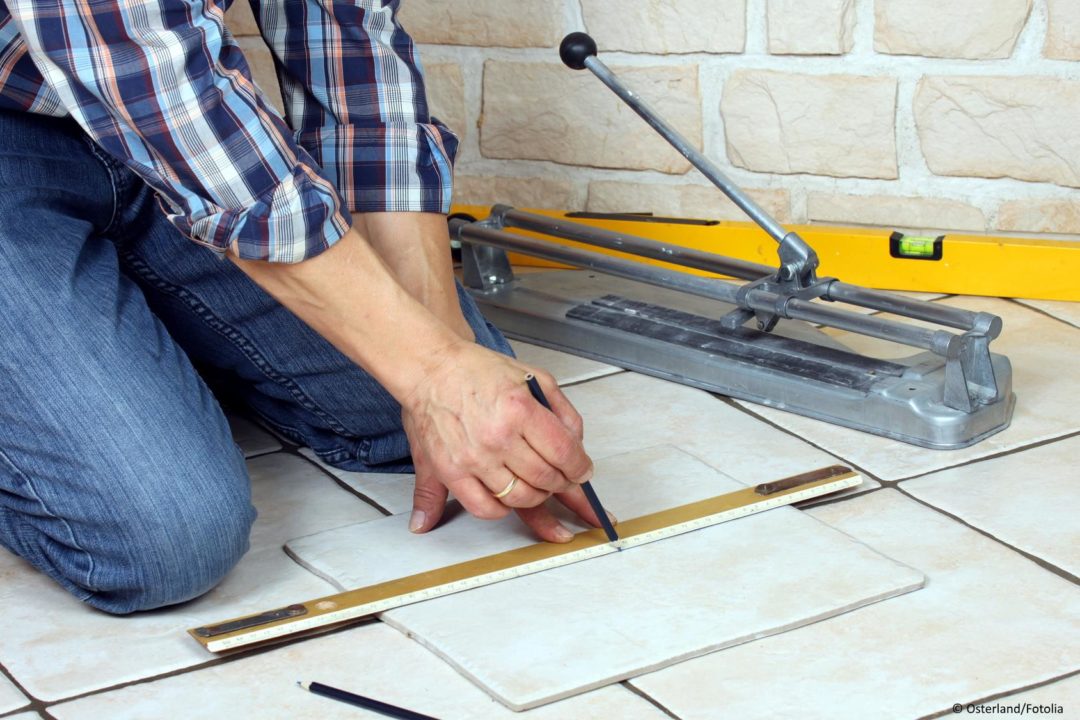 Fliesen schneiden leicht gemacht Eine Anleitung Theo Schrauben Blog