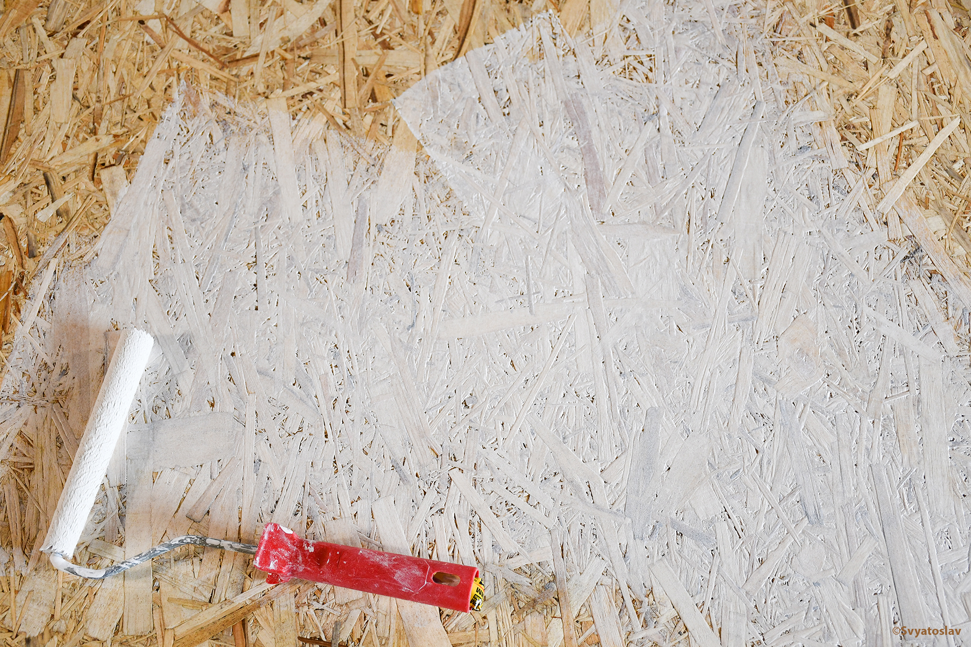 OSB-Platten streichen – Schritt für Schritt